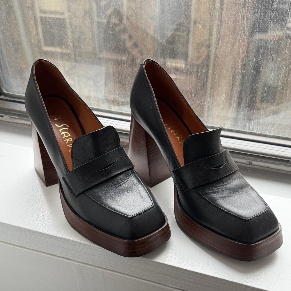 La Scarpa Women's Black Chunky Heel Loafers